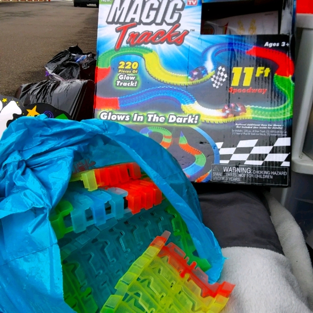 Bag of extra magic tracks.